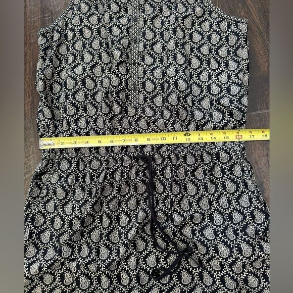 Lou & Grey black and white drawstring waist paisley dress with pockets! Sz L - Picture 10 of 13